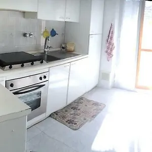 palazzo-la-prora.hotelitalianriviera.com/